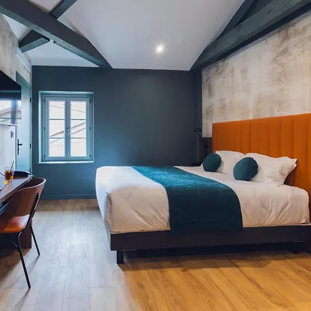 Hopper Hotel