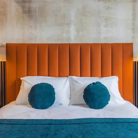 Hotel Hopper