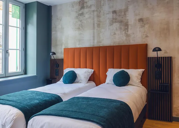 Hopper Hotel 3*