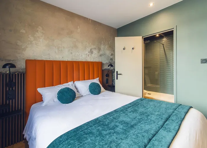 Hopper Hotel 3*